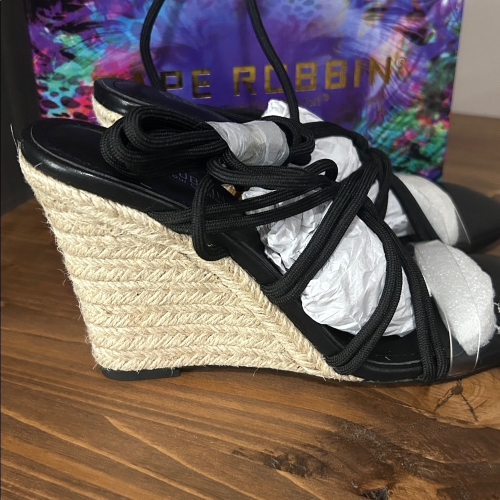 Cape Robbin Black Lace-Up Espadrille Wedge Sandals new in box size 10